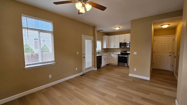 Photo - Spacious well maintained 3 bedroom home
