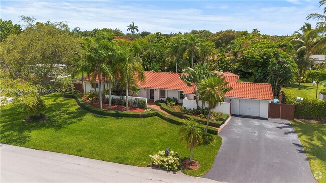 Building Photo - 9780 SW 118th St Rental