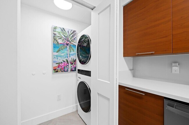 Photo - 350 SE 2nd St Unit 2280