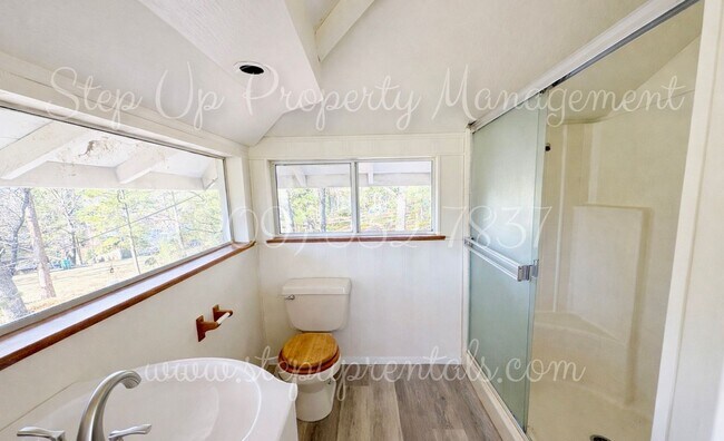 Photo - 20381 Sherry Ct Unidad C