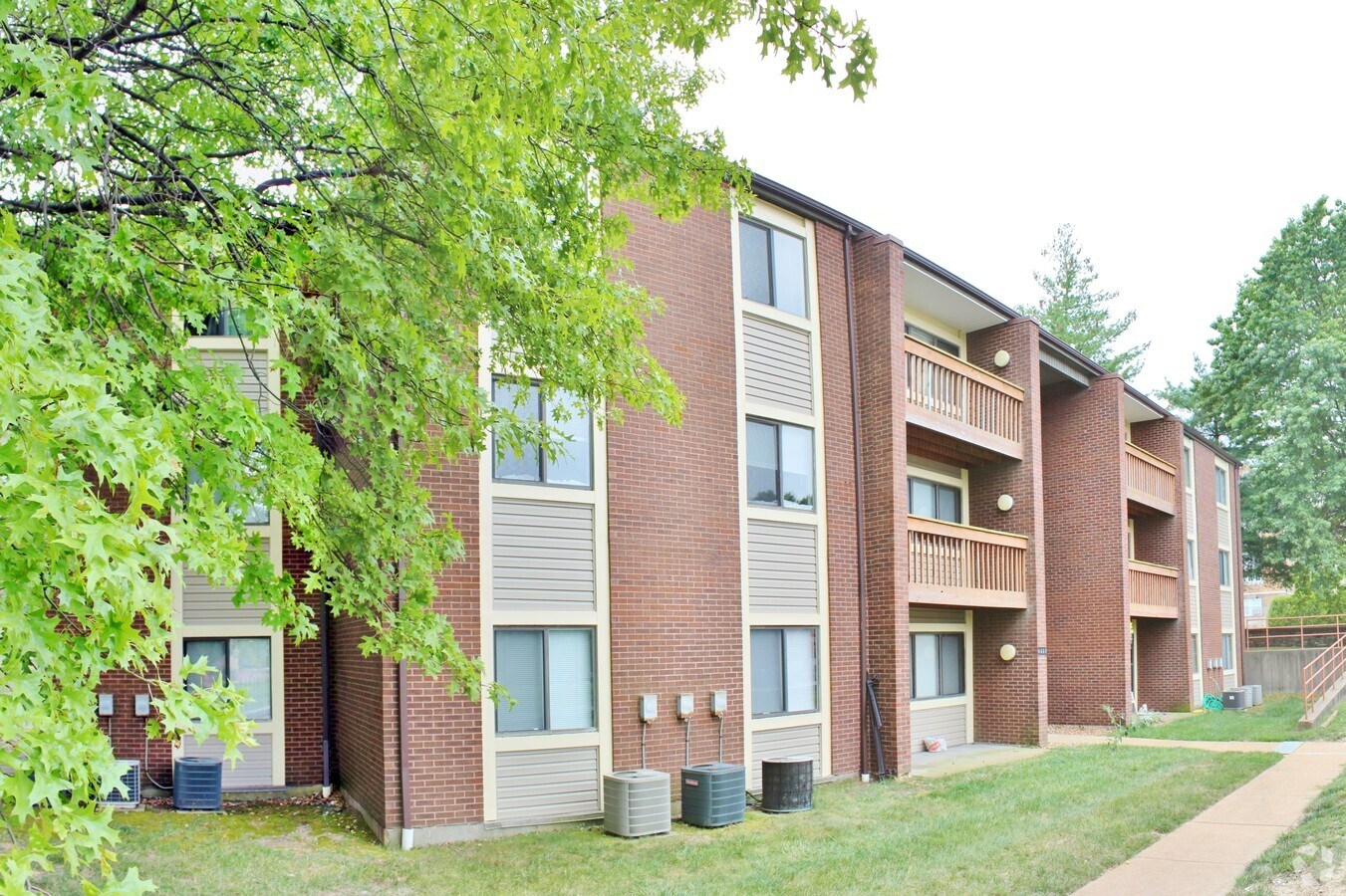 Photo - Maryville Gardens III