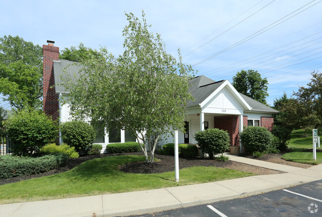 Building Photo - Wellington Woods Rental