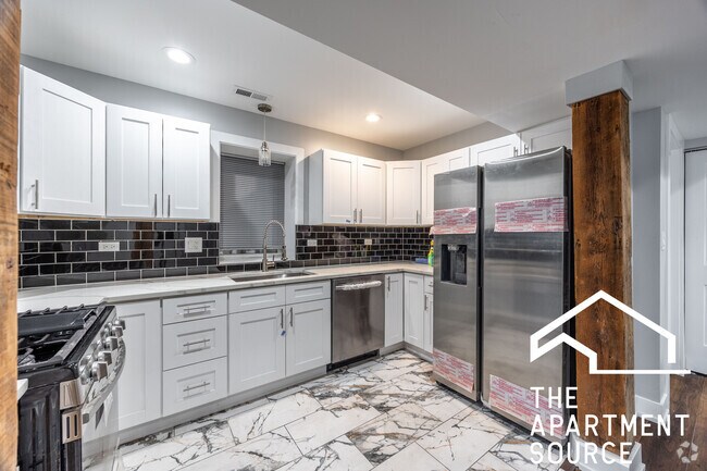 Building Photo - 3328 W Congress Pkwy Unit G Rental