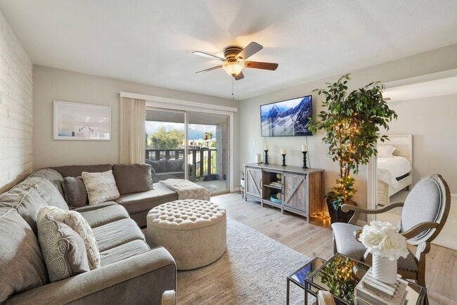 Photo - 4354 N 82nd St Unidad 260