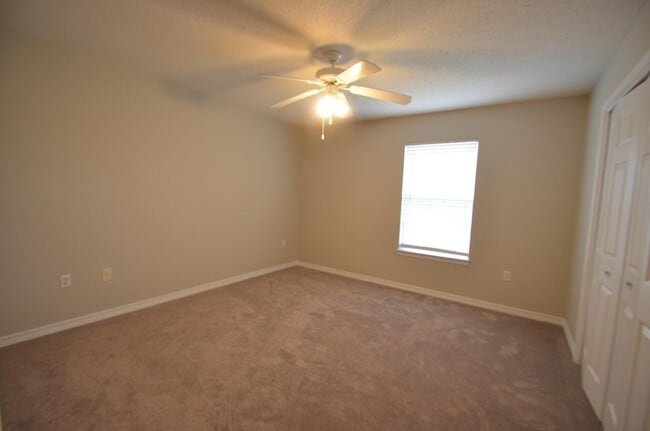 Photo - 168 5th Ave