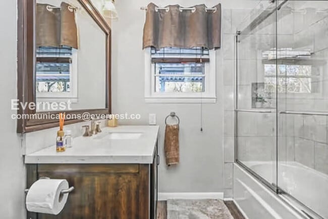 Photo - 4025 Yoest Dr