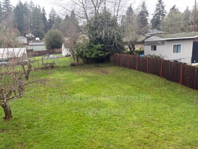 Photo - 1911 Jacobsen Blvd