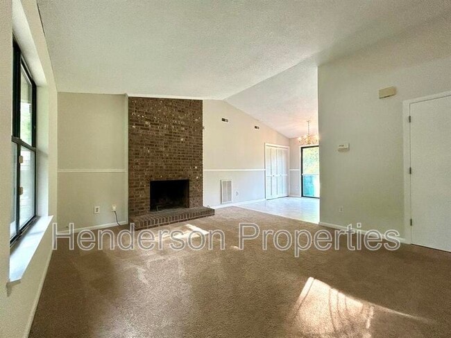 7314 Meadowland Dr