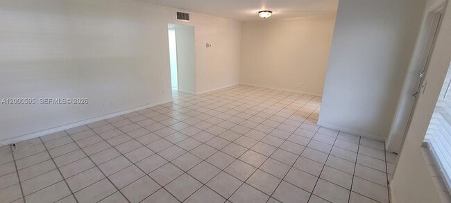 Photo - 1340 NE 28th Ave