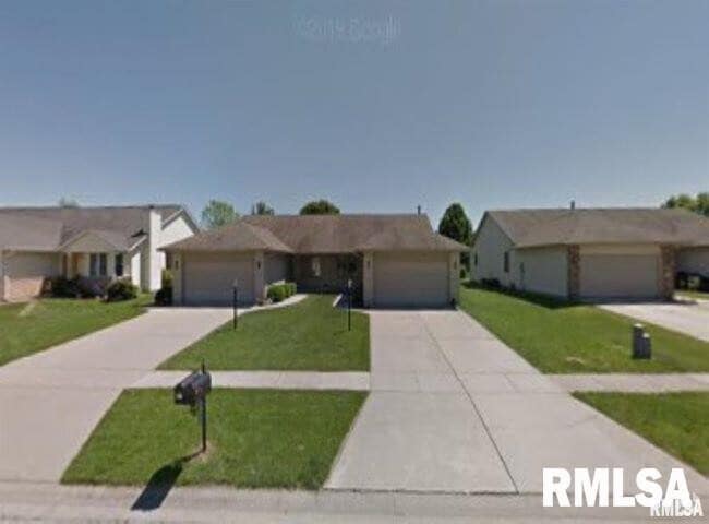 Building Photo - 212 Eagle Ridge Dr Rental