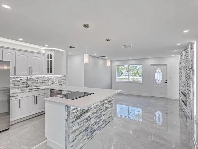 Photo - 855 Date Palm Dr Unit 855