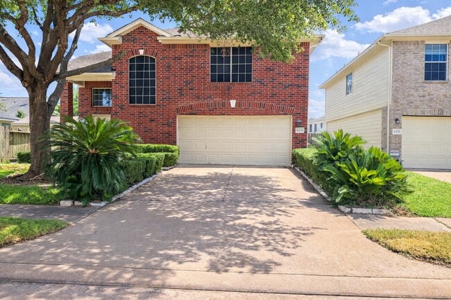 Building Photo - 6430 Binalong Dr