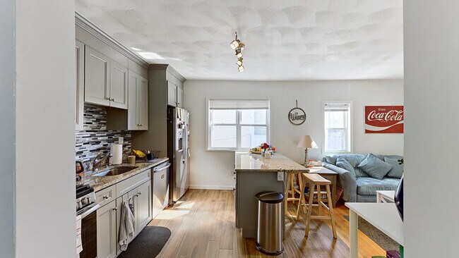 50 Derby St Unit 3