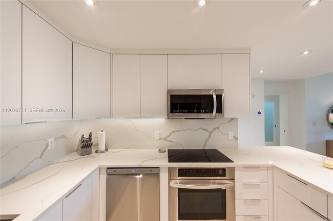 Photo - 251 Crandon Blvd Unit 227