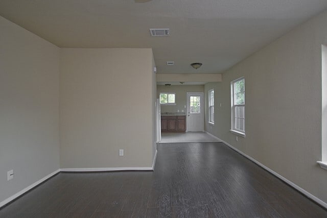 Photo - 1001 9th Ave N