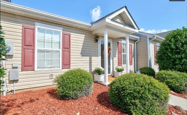 Photo - 403 Regency Park Drive