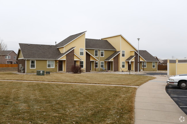 Cottonwood Apartments - Cottonwood Apartments