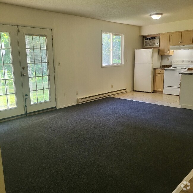 Building Photo - 1003 Colonial Dr Unit 2 Rental