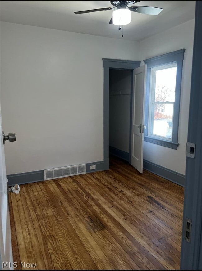 Photo - 2164 W 100th St Unidad UP