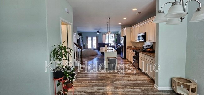 Photo - 918 Hillside Ave