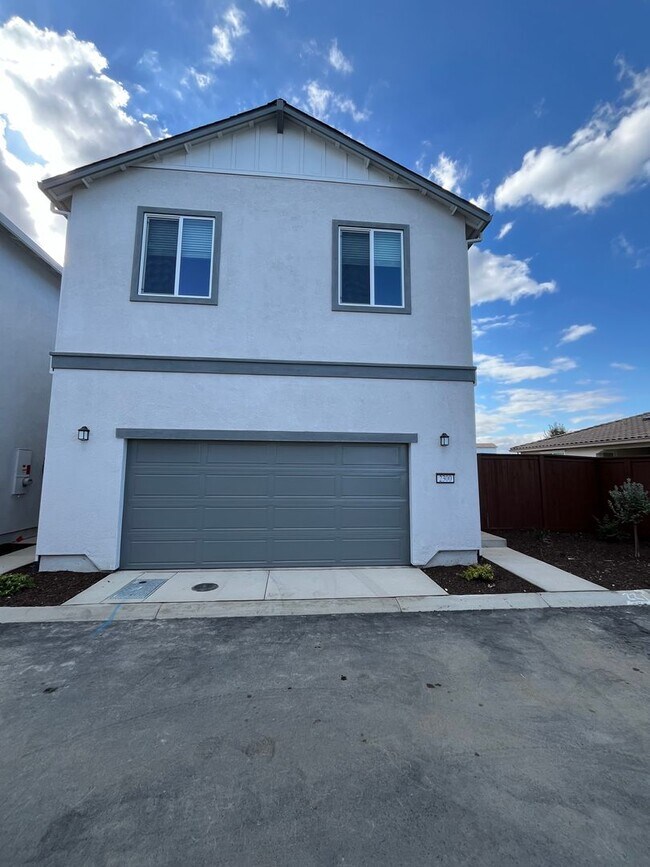 Photo - Brand New 2-Story Home in Spring Lake Area...