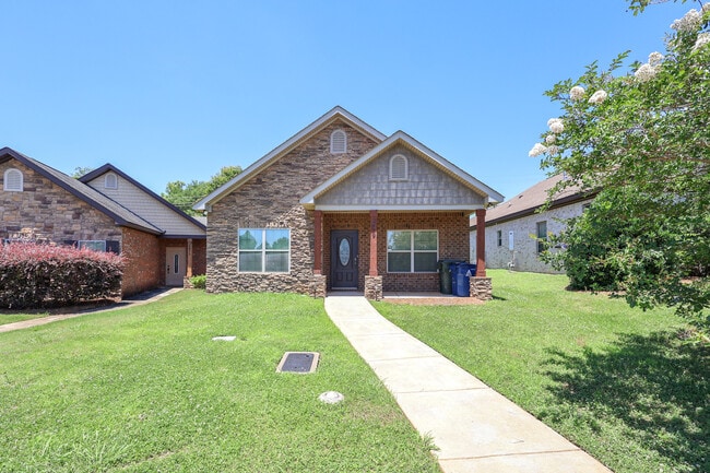 Building Photo - 2679 Canal Ct