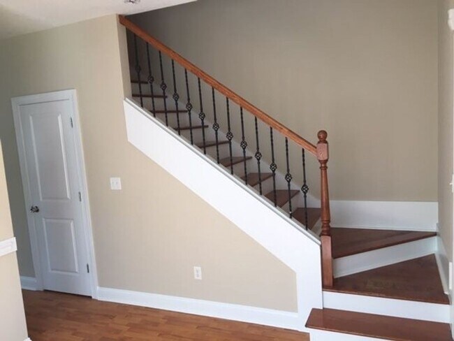 Photo - 836 E Anderson St Unidad B