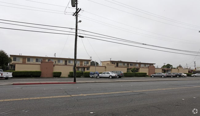 Doolittle Apartments