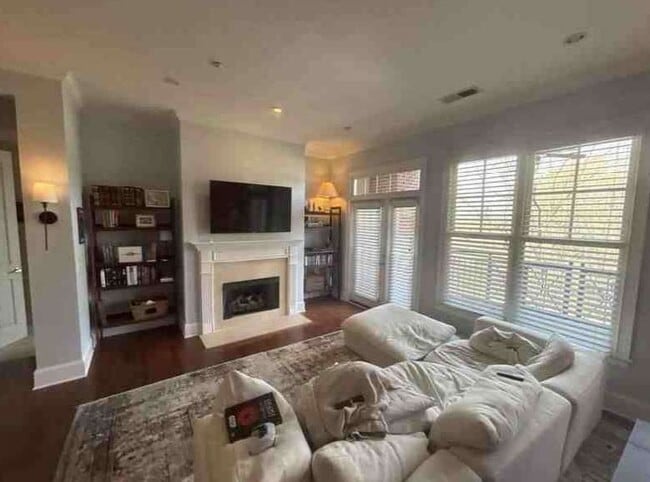 Photo - 5425 Closeburn Rd Unidad 207