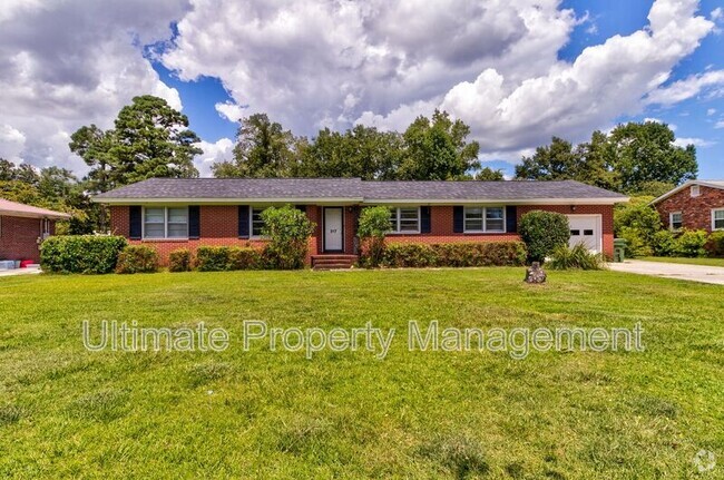 Building Photo - 317 Johnston Dr Rental