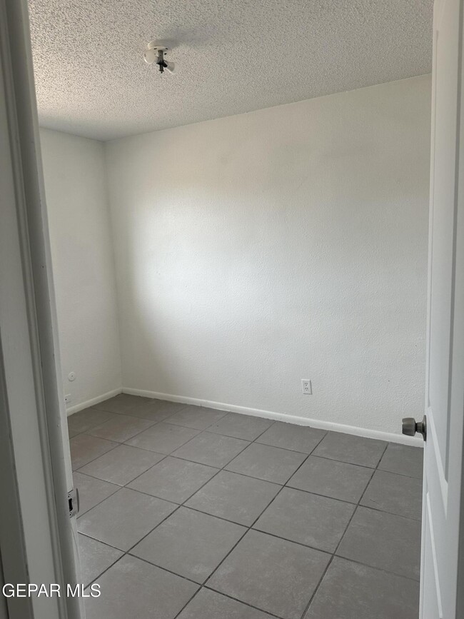 Photo - 701 Hilton Ave