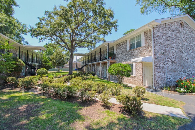 Photo - 516 Arlington Dr Unit A4
