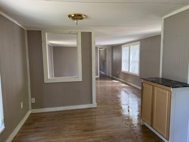 15 Smith Dr