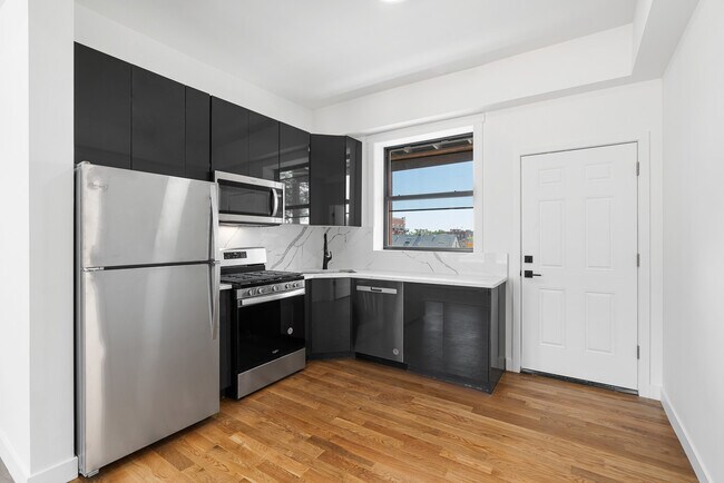 3025 W Irving Park Rd