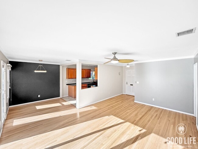 Photo - Great 3B/2BA House in Allied Gardens with a Pool!