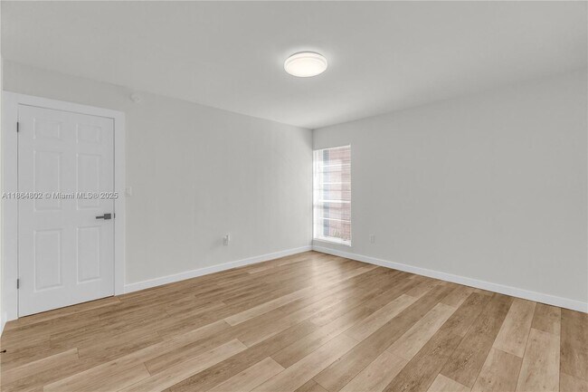 Photo - 4709 NW 7th St Unit 204-9