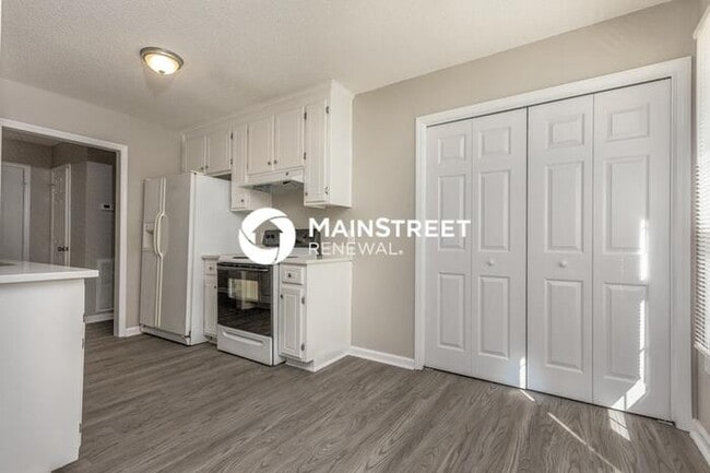 Photo - 3 Bedroom Pet-Friendly Home in Zebulon, NC...