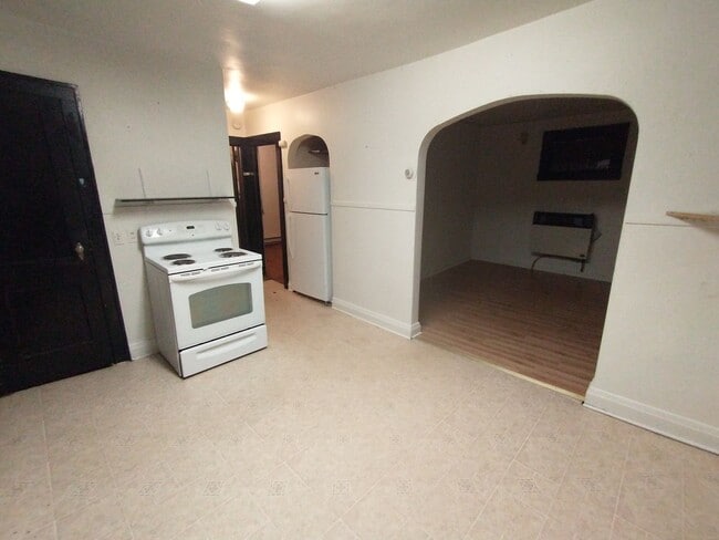 Photo - 724 Unit 724 1/2