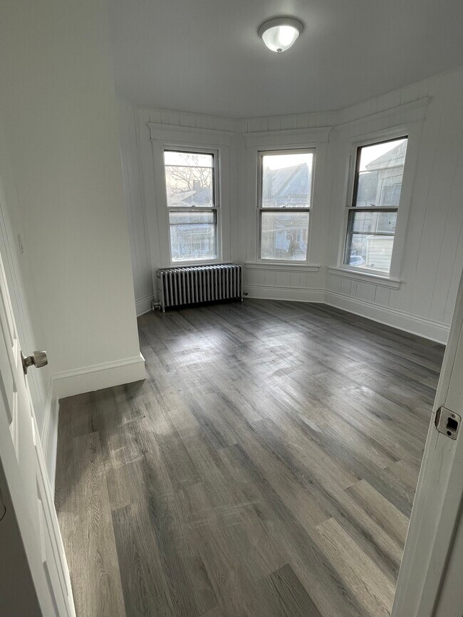 BEDROOM 1 - 161-163 Deacon St Unit 163