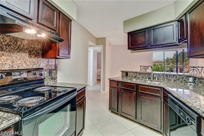 Photo - 124 Cypress Way E Unidad E5