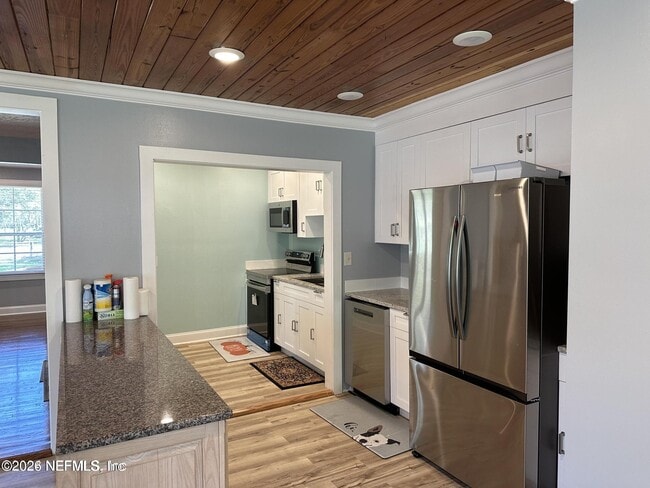 Photo - 6660 Oriole Ave