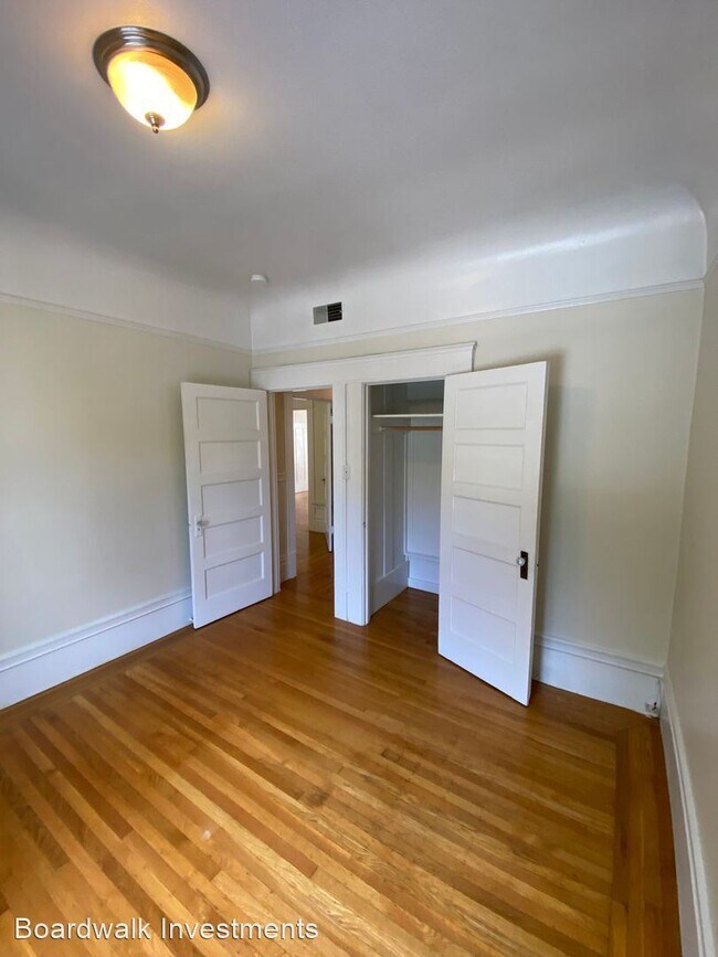 Photo - 2 br, 1 bath House - 929 Clayton St