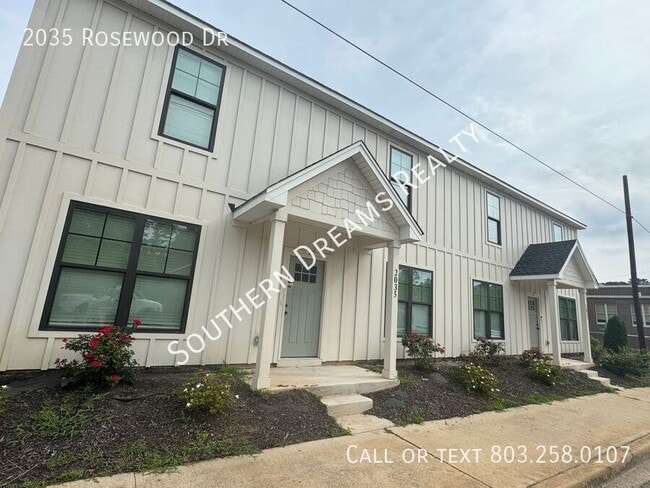 Photo - 2035 Rosewood Dr House