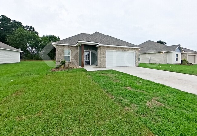 Photo - 113 Rainfall Ln