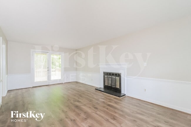 Photo - 7 Swiftcreek Ct