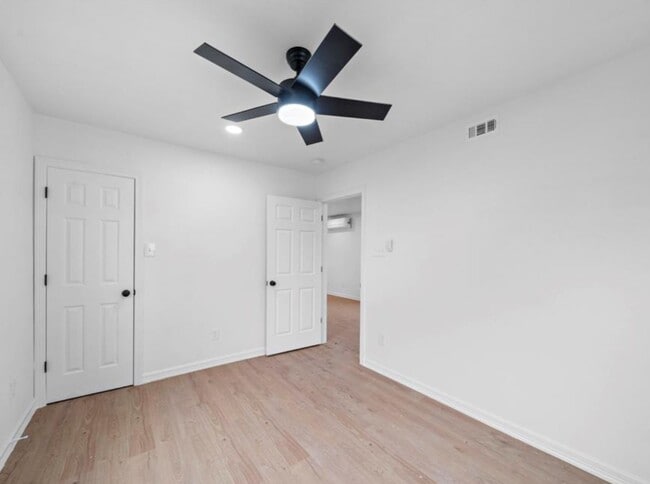 Photo - 3521 McIlhenny St