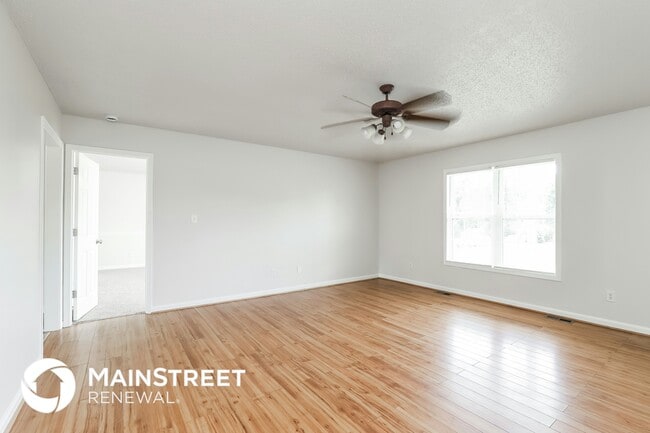 Photo - 5 Buck Forest Ln