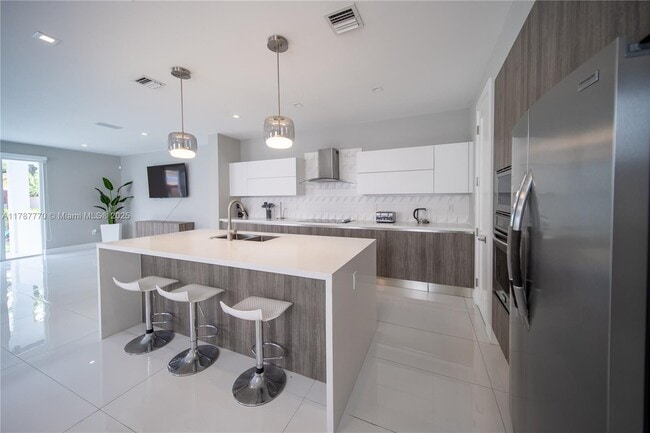 Photo - 3653 SW 26th St