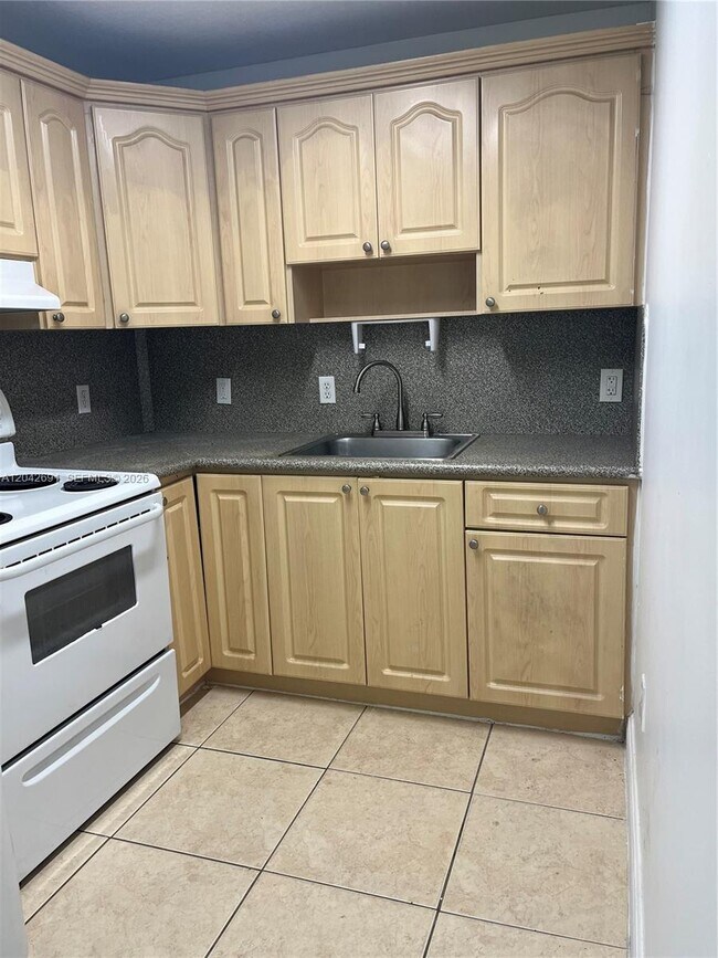 Photo - 2185 NW 16th Terrace Unit 10