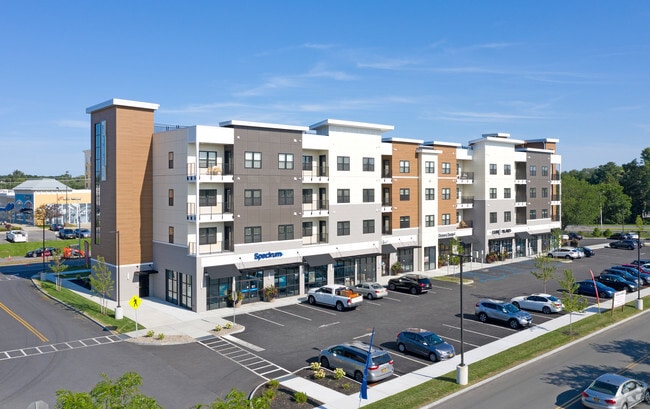 Residence 15 at Village Plaza - Residence 15 at Village Plaza